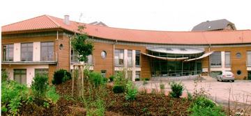 Privatklinik für kosmetische Chirurgie Frankenberg - Privatklinik Frankenberg, zwei OP u. Patientenzimm Privatklinik für kosmetische Chirurgie Frankenberg